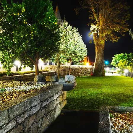 Casa Sao Pedro Каминья