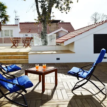 Casa Sao Pedro Каминья